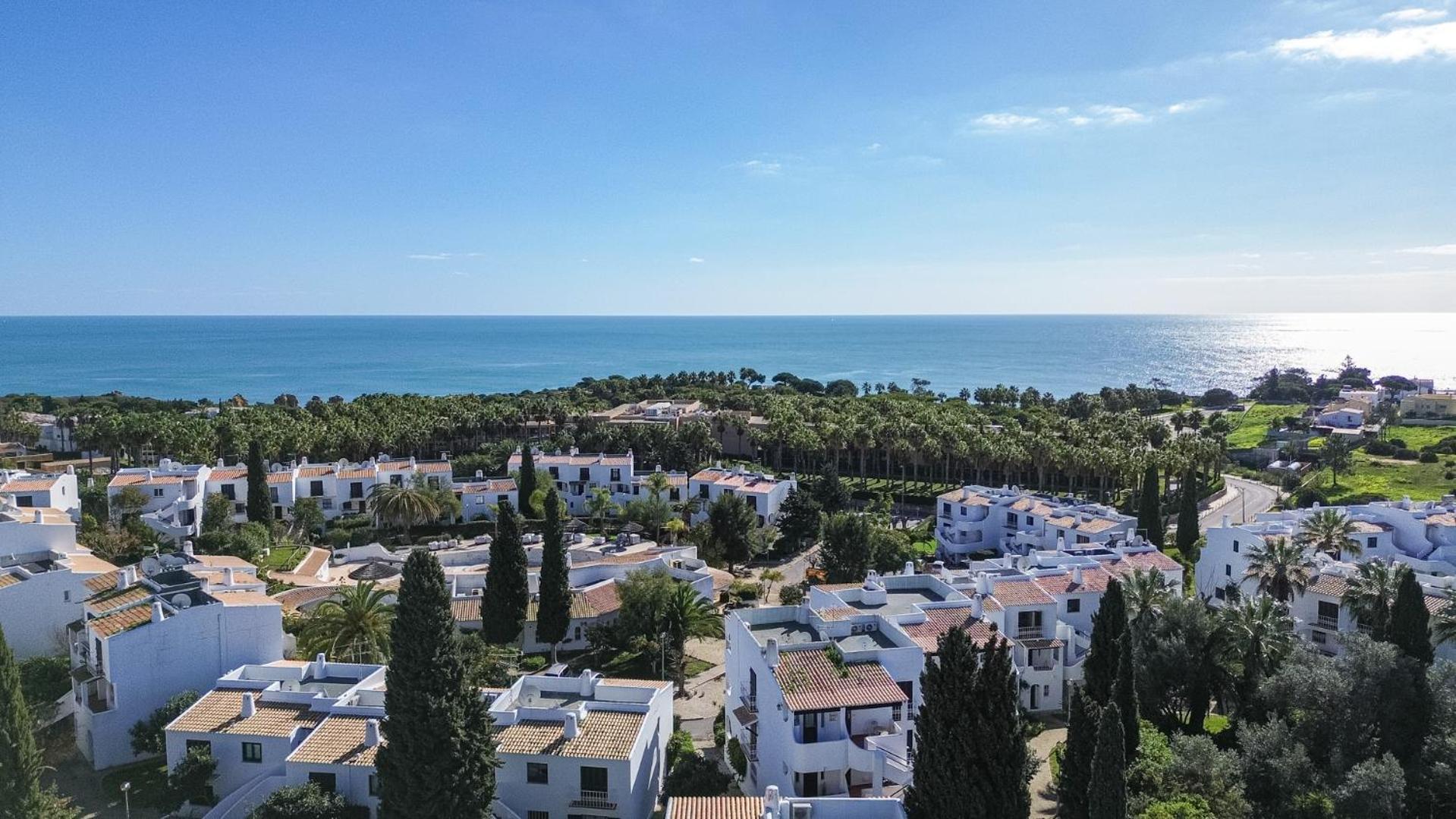 Seaside Retreat With Pool, Ac, And Fast Wi-Fi Apartment Албуфейра Екстериор снимка